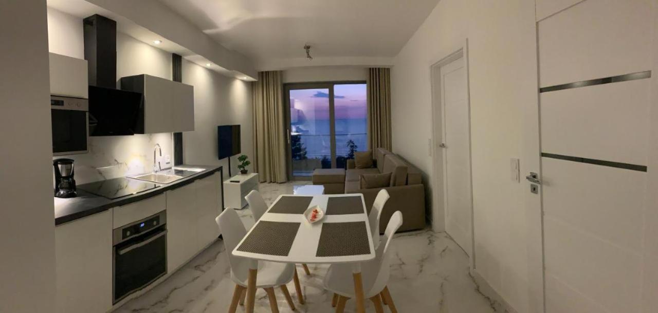 Fischer Apartments ミエンジズドロイェ エクステリア 写真